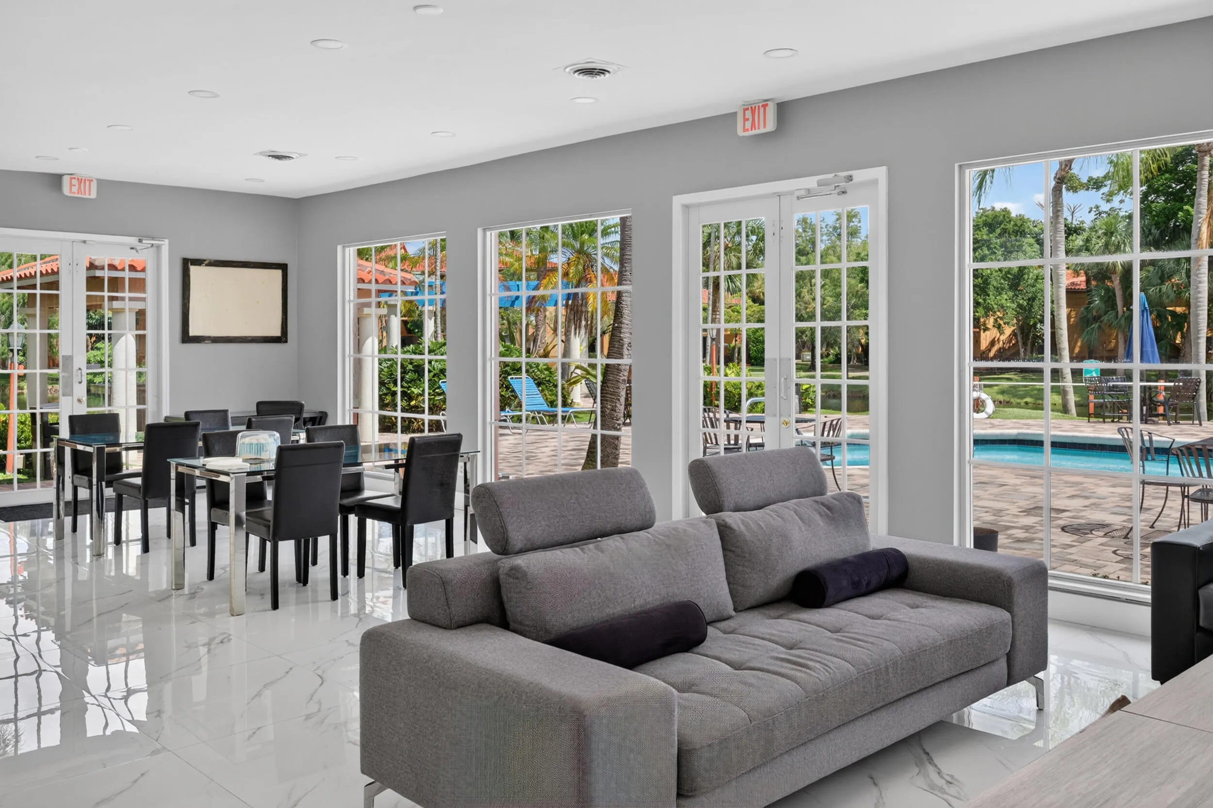 10765 apt 307-35