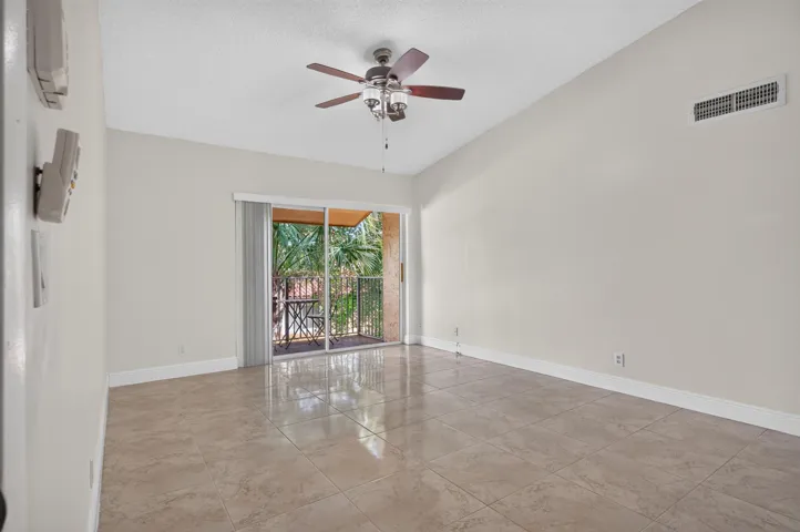 10765 apt 307-9