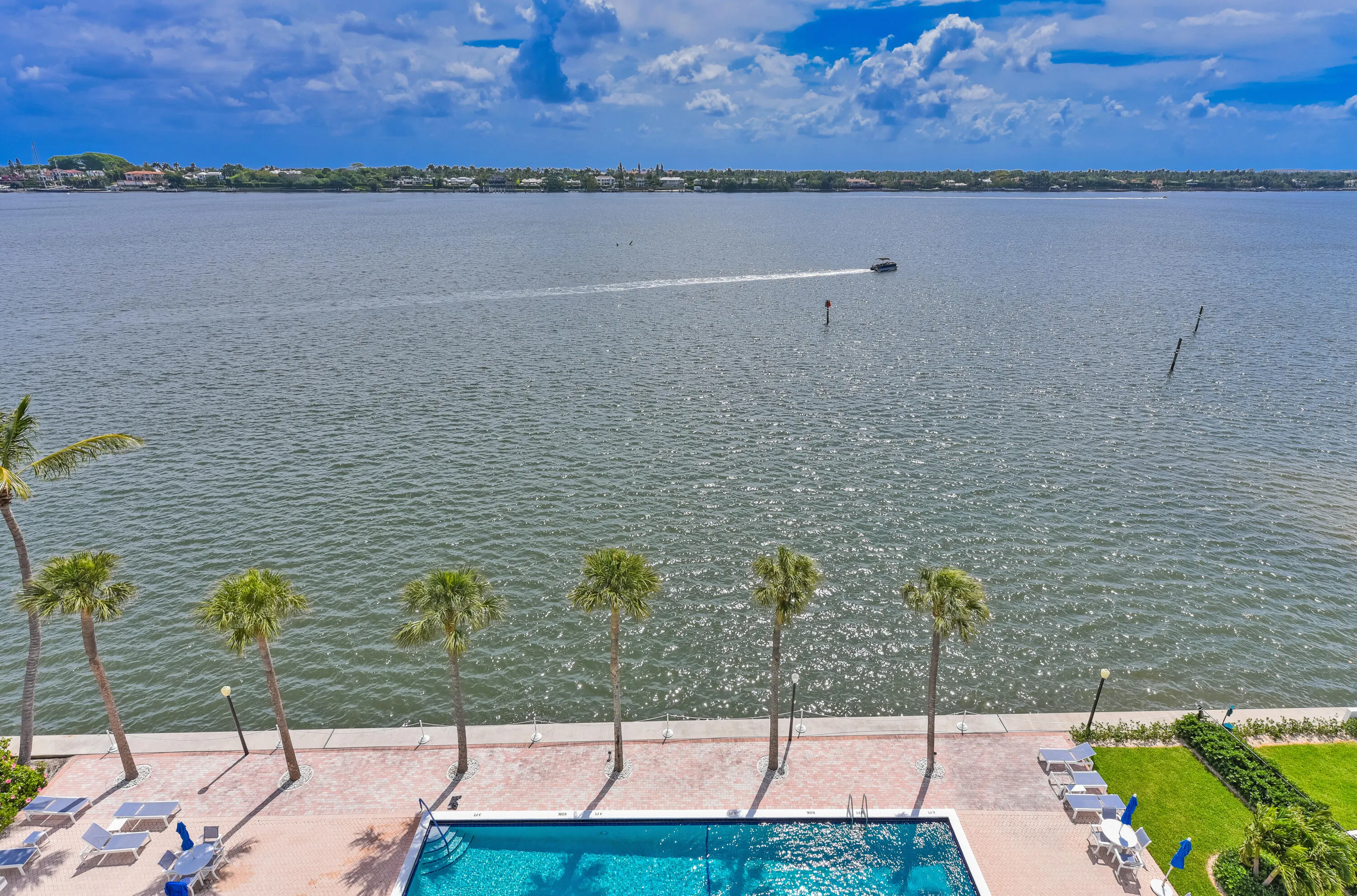 2600 N Flagler Dr Apt 803 West-print-027