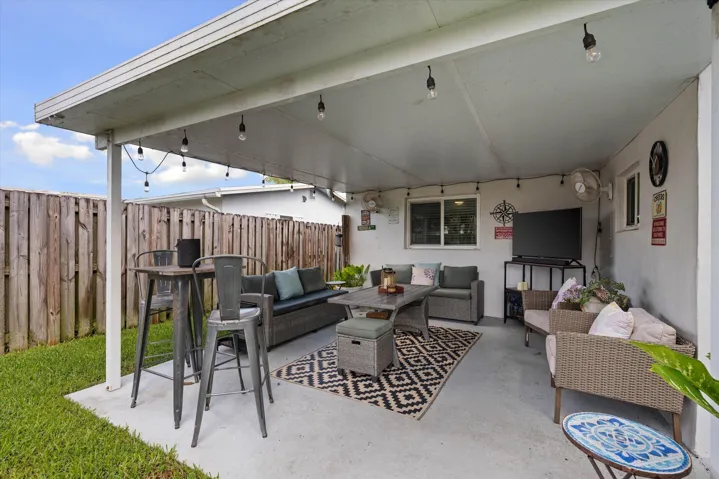 35-8980 NW 25th St, Sunrise-20