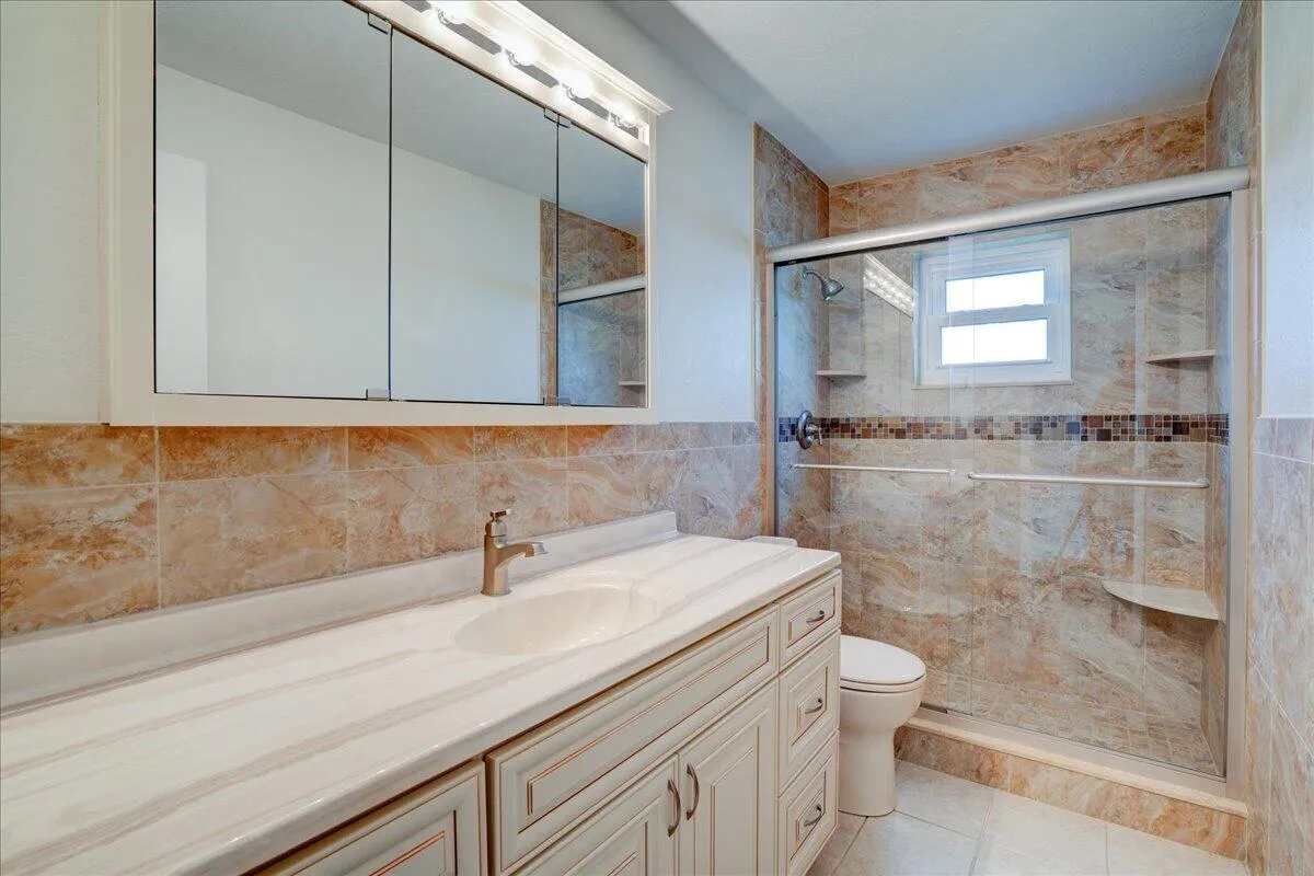 36-2198 SW 12th-33