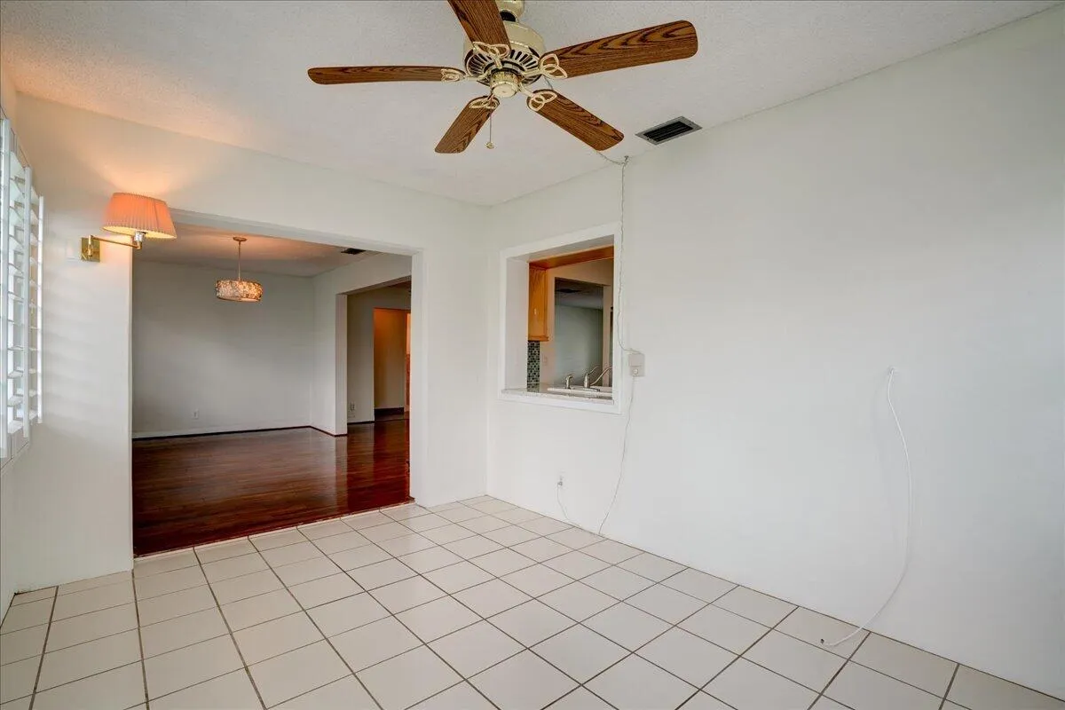 16-1-2198 SW 12th-16