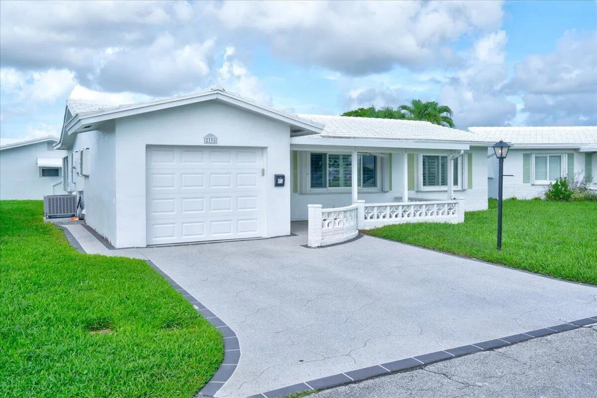 03-2198 SW 12th-1