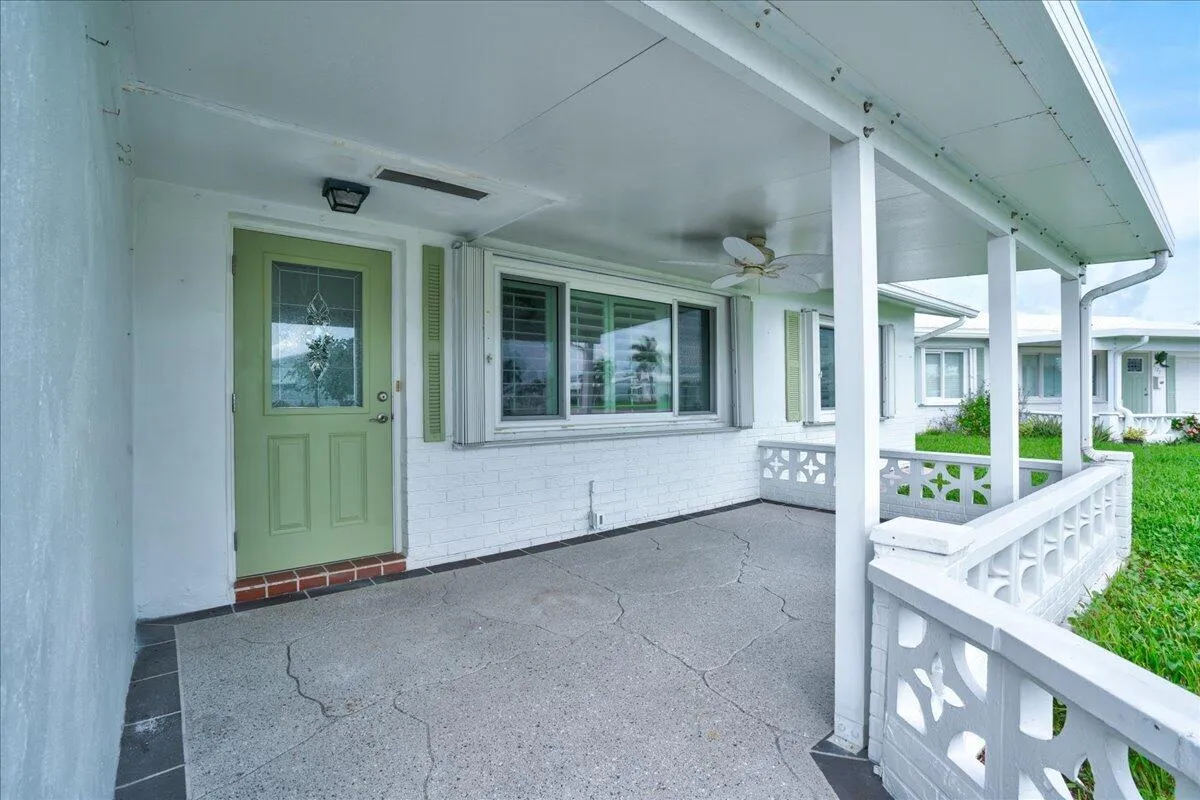 04-2198 SW 12th-4