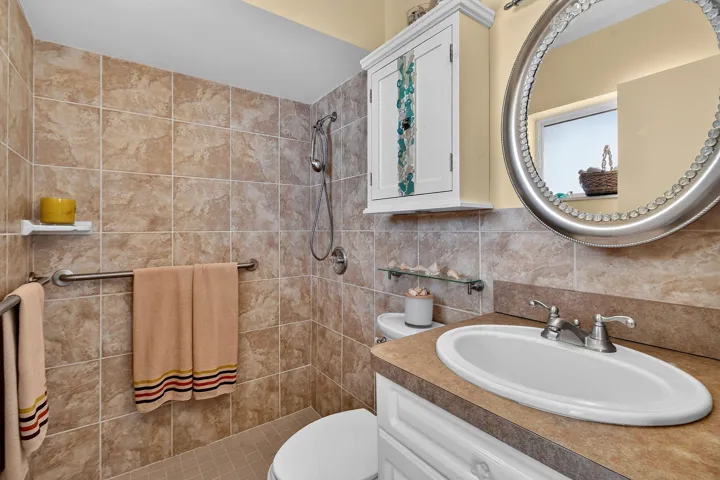 Bathroom in Mother-in-law suite
