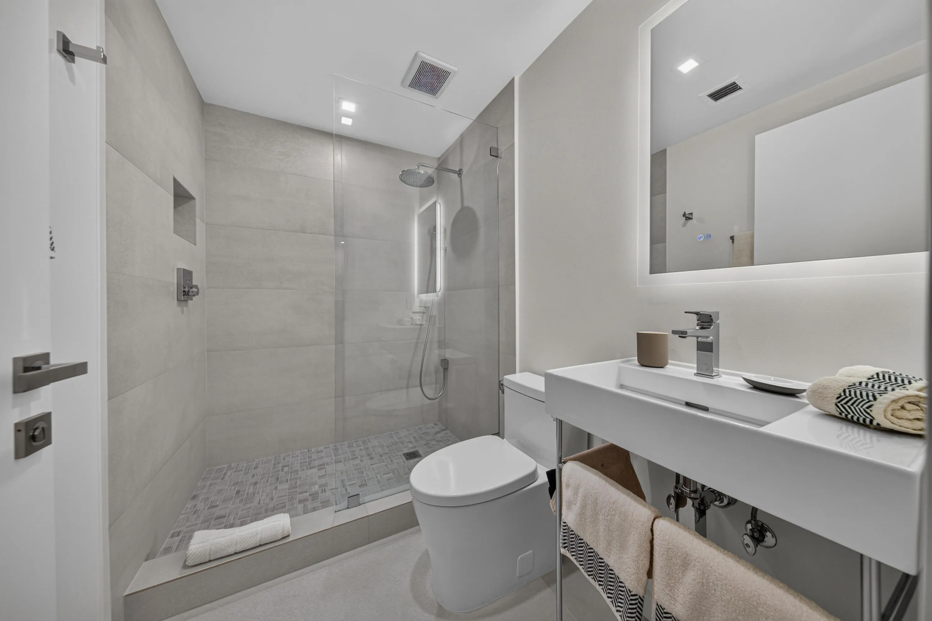 En suite bath