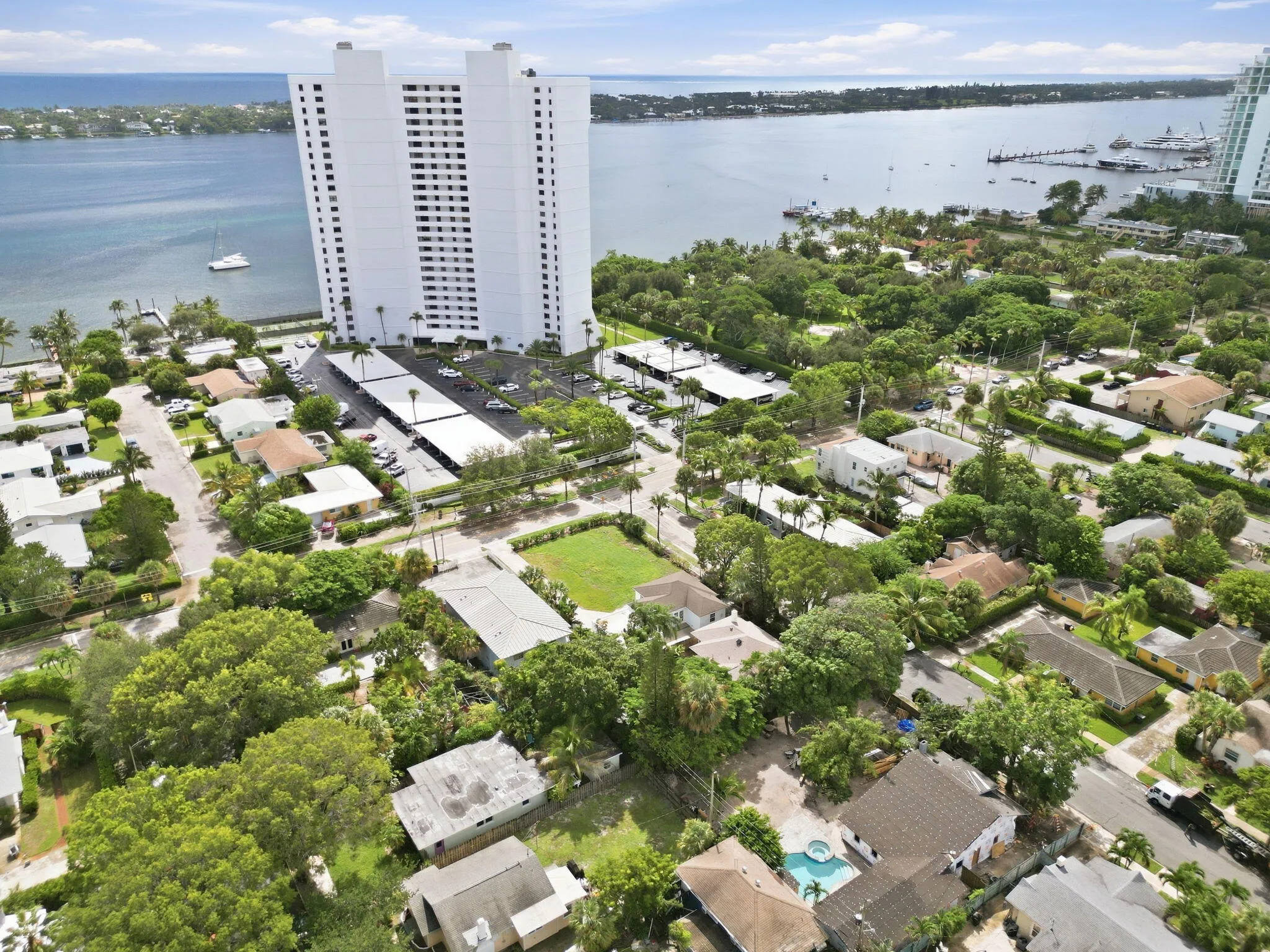 47-web-or-mls-5203_N_Flagler_Dr_Drone_08