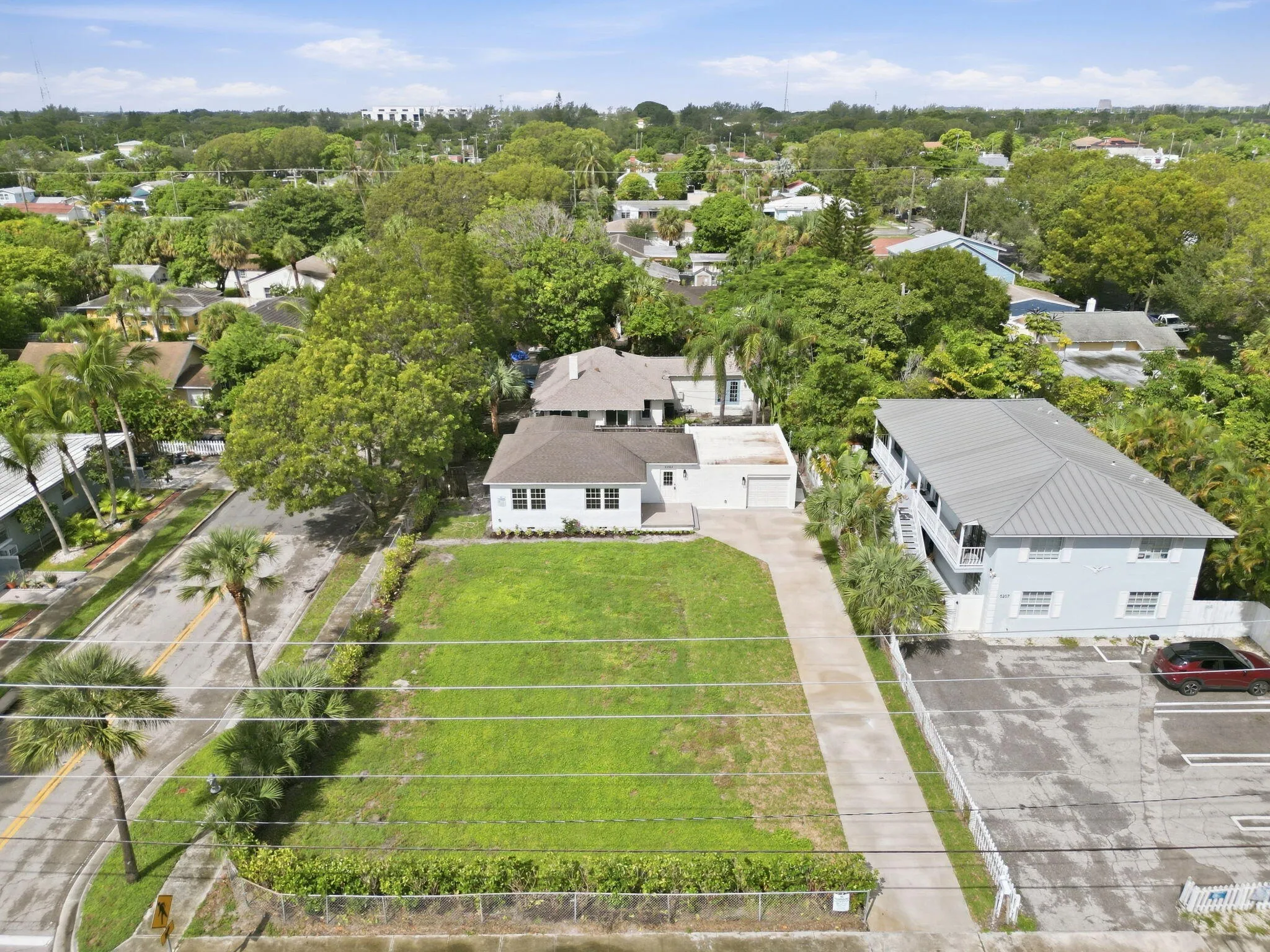 37-web-or-mls-5203_N_Flagler_Dr_Drone_08