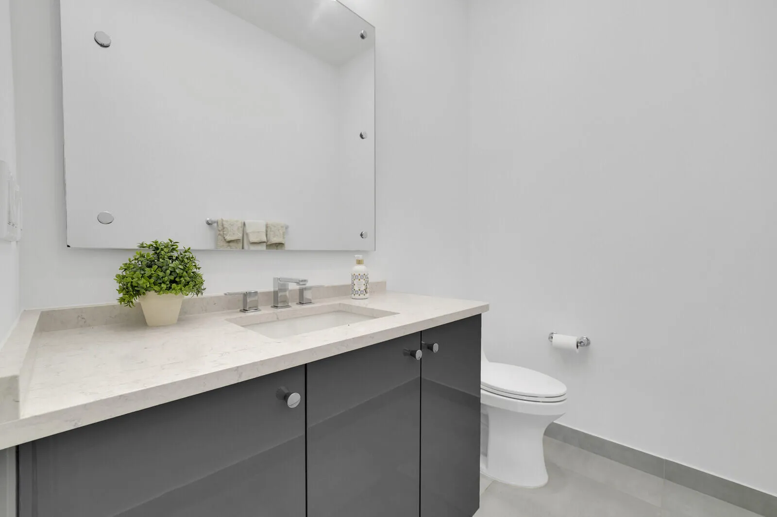 3RD BATHROOM