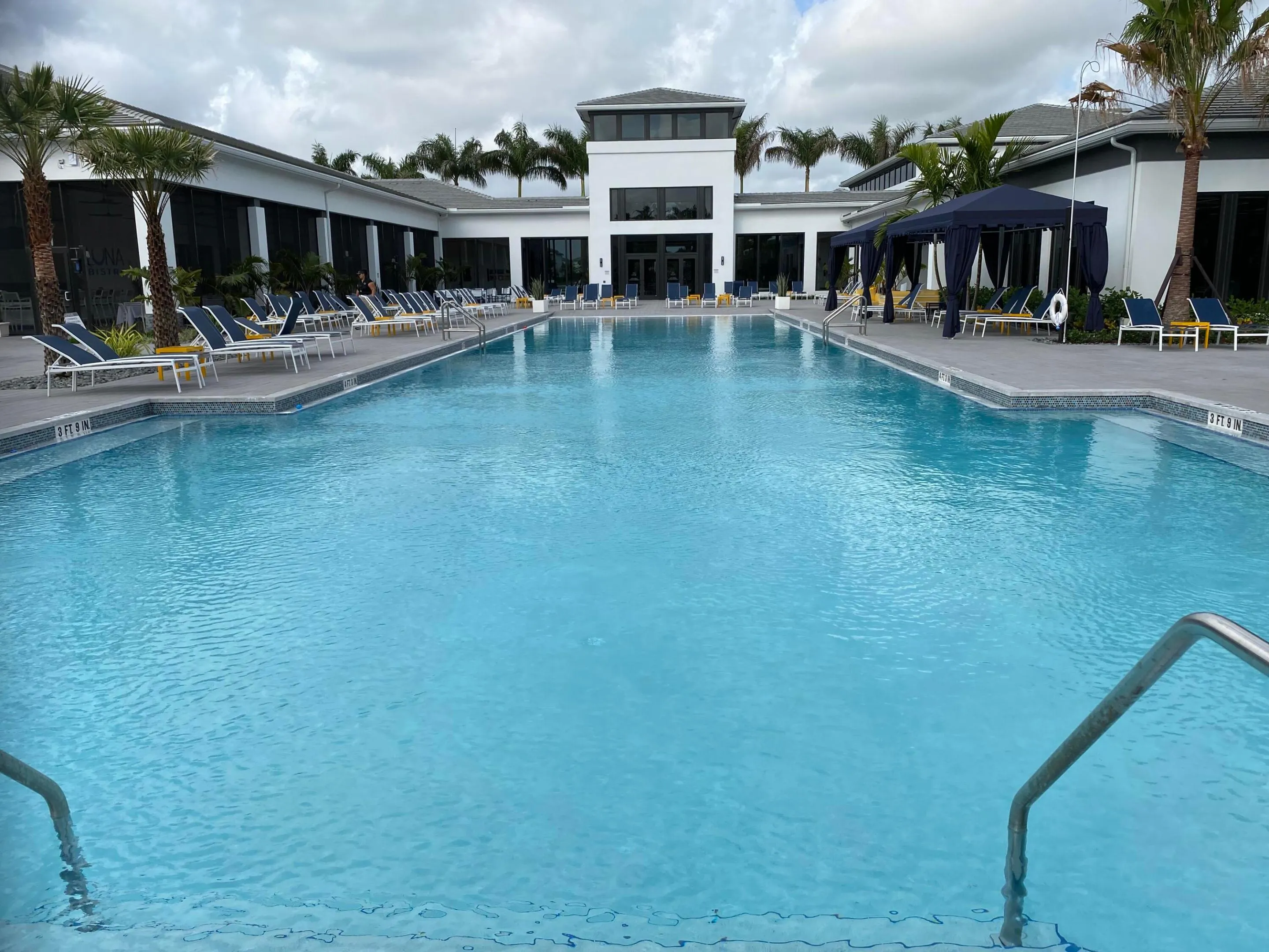 RESORT STYLE POOL