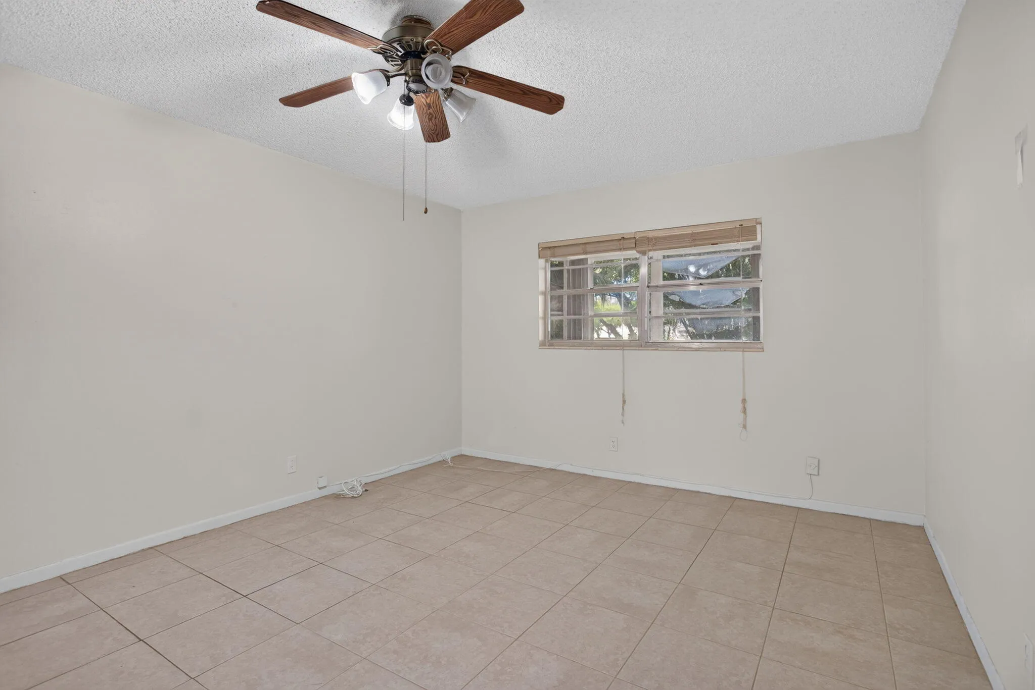 11-web-or-mls-5181-0542