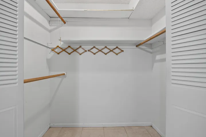 13-web-or-mls-5181-0552