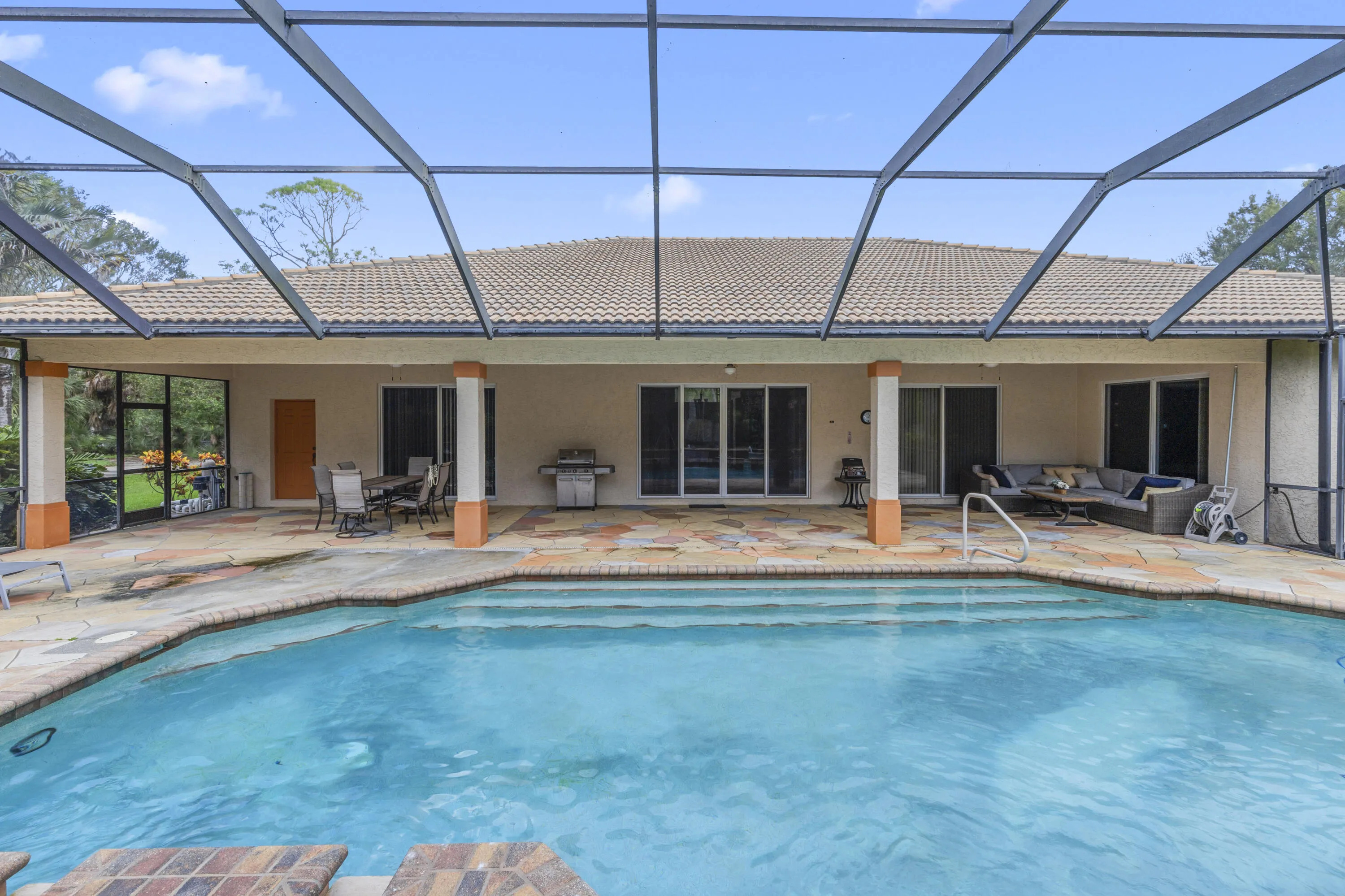 Property photo 48