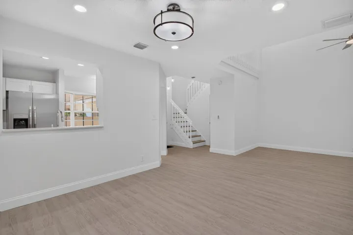17-web-or-mls-11451-4231