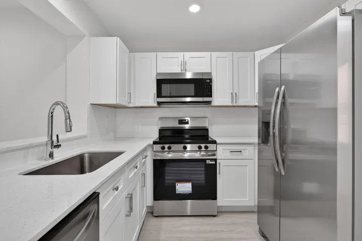11-web-or-mls-11451-4201