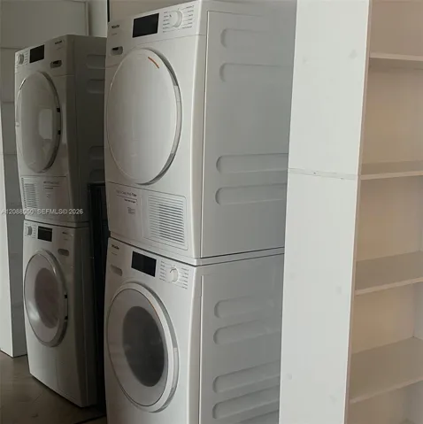 Full Size In Unit Washer and Dryer