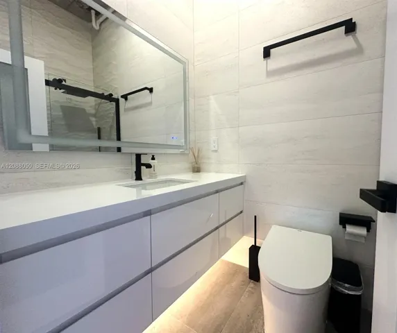 High End Finishes and Fixtures