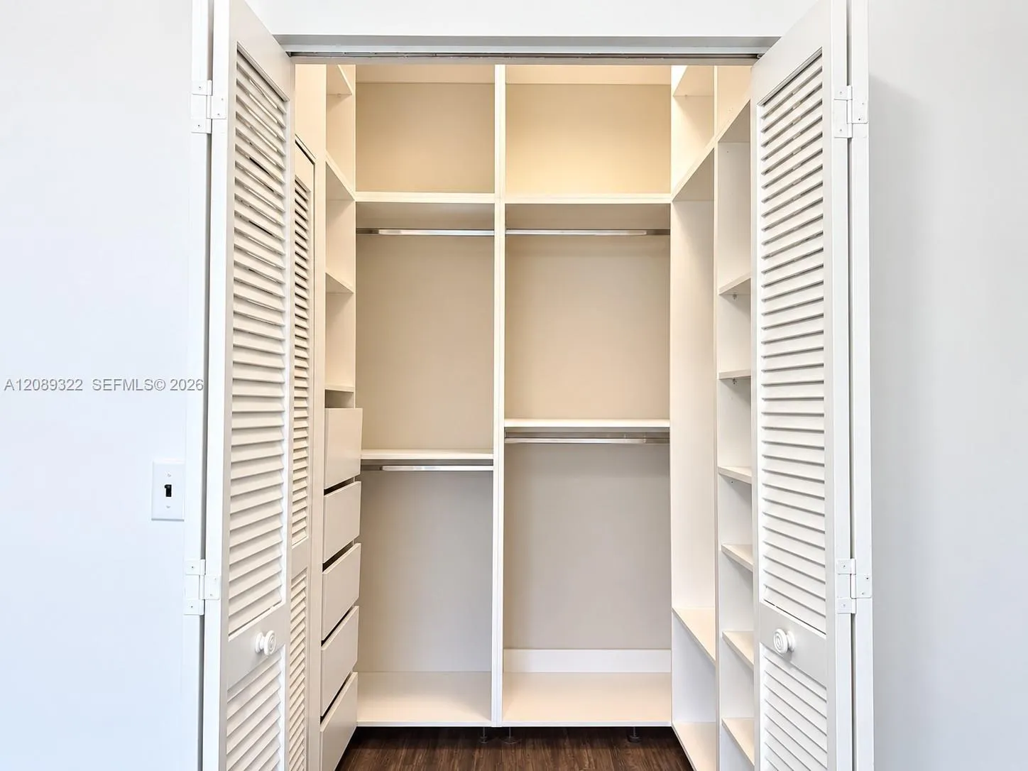 Closet Main Bedroom