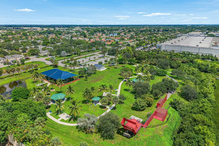 032-11031PeriwinkleLane-Tamarac-FL-33321