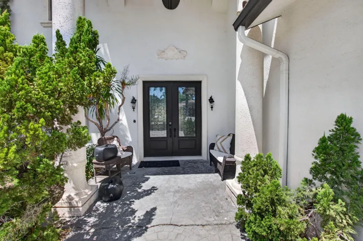 Double Door Entry