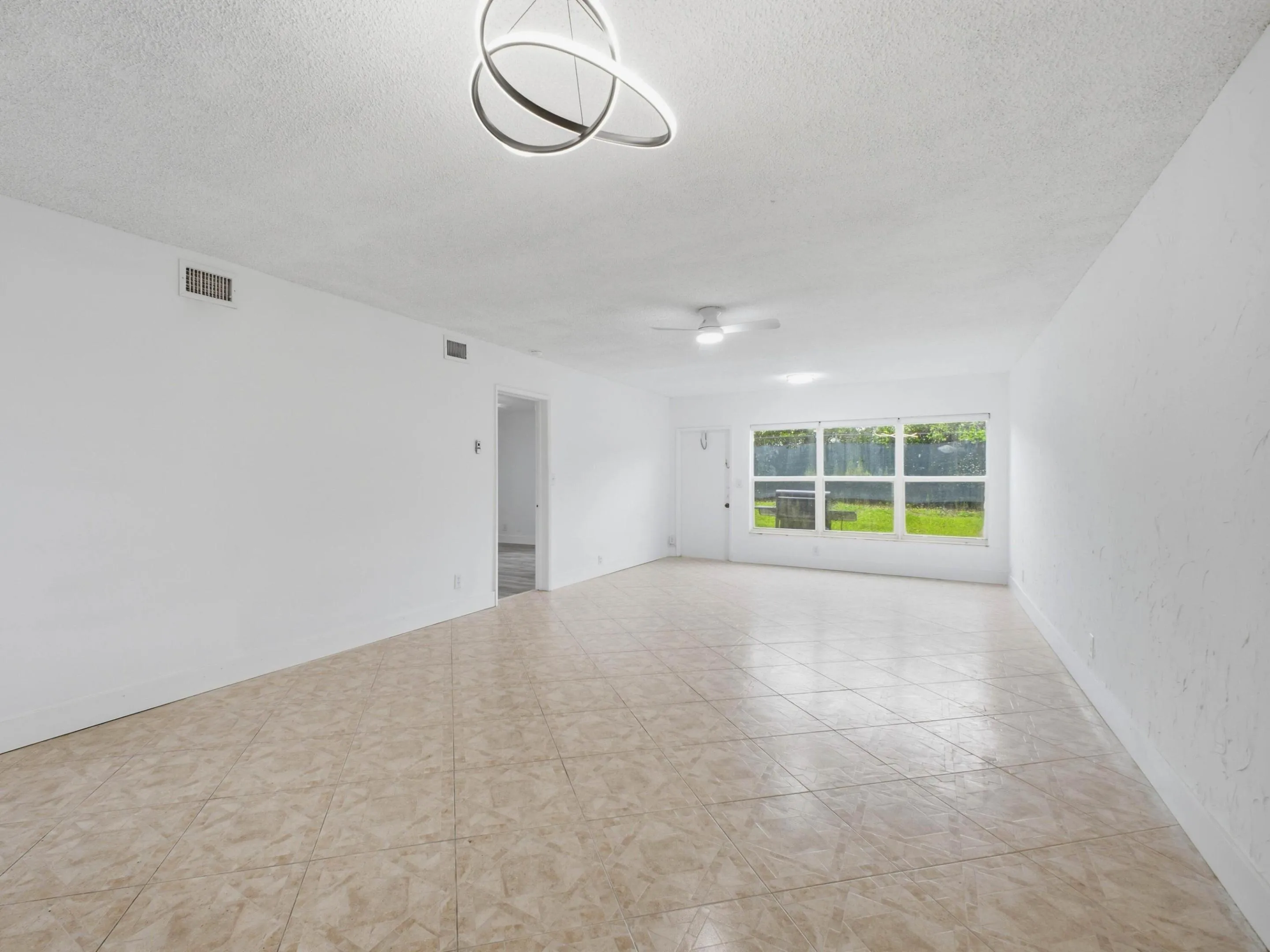 Dining Living 2