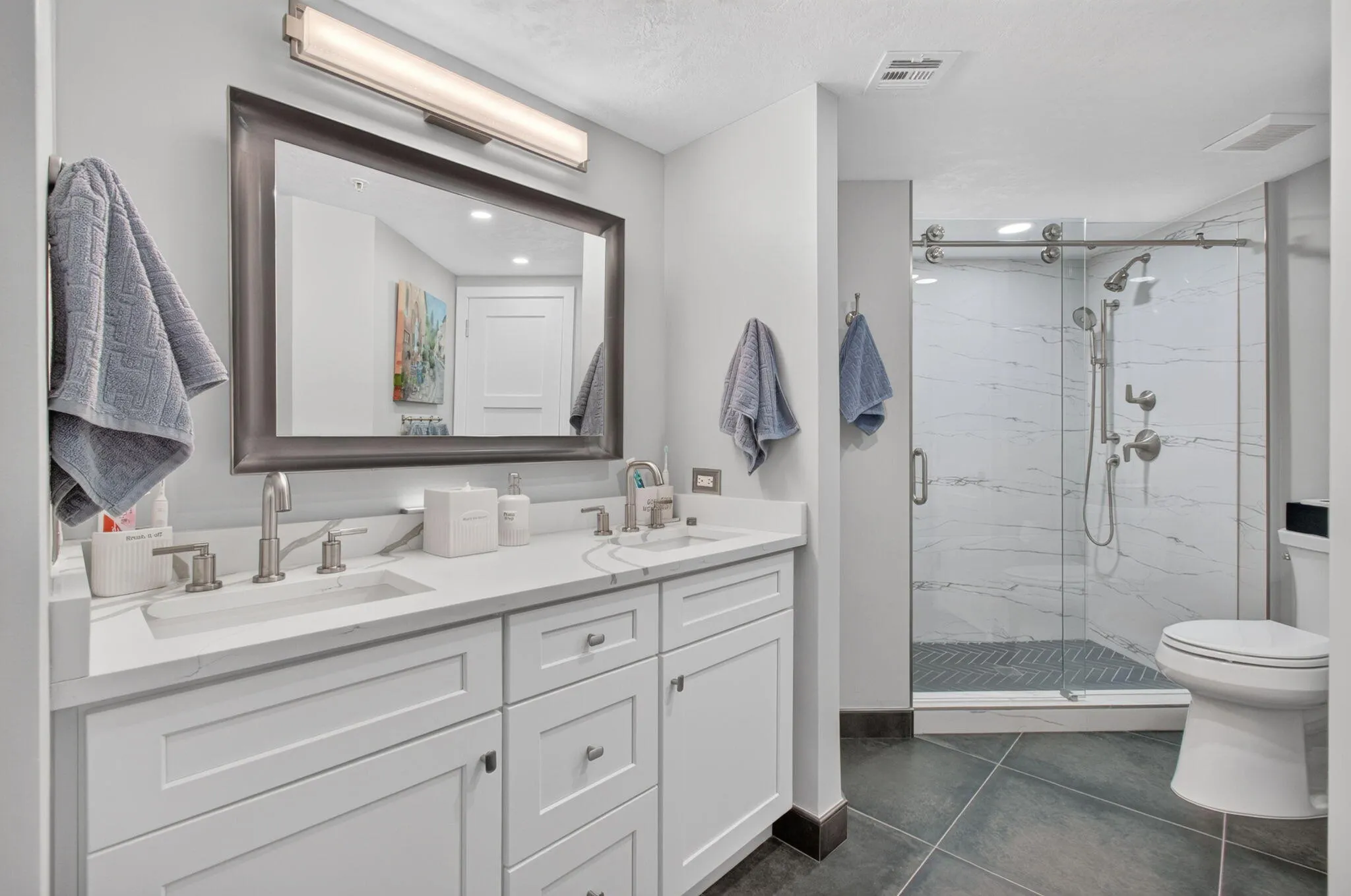 ENSUITE