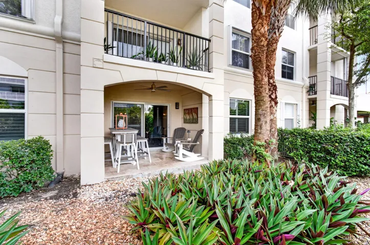 OUTDOOR PATIO