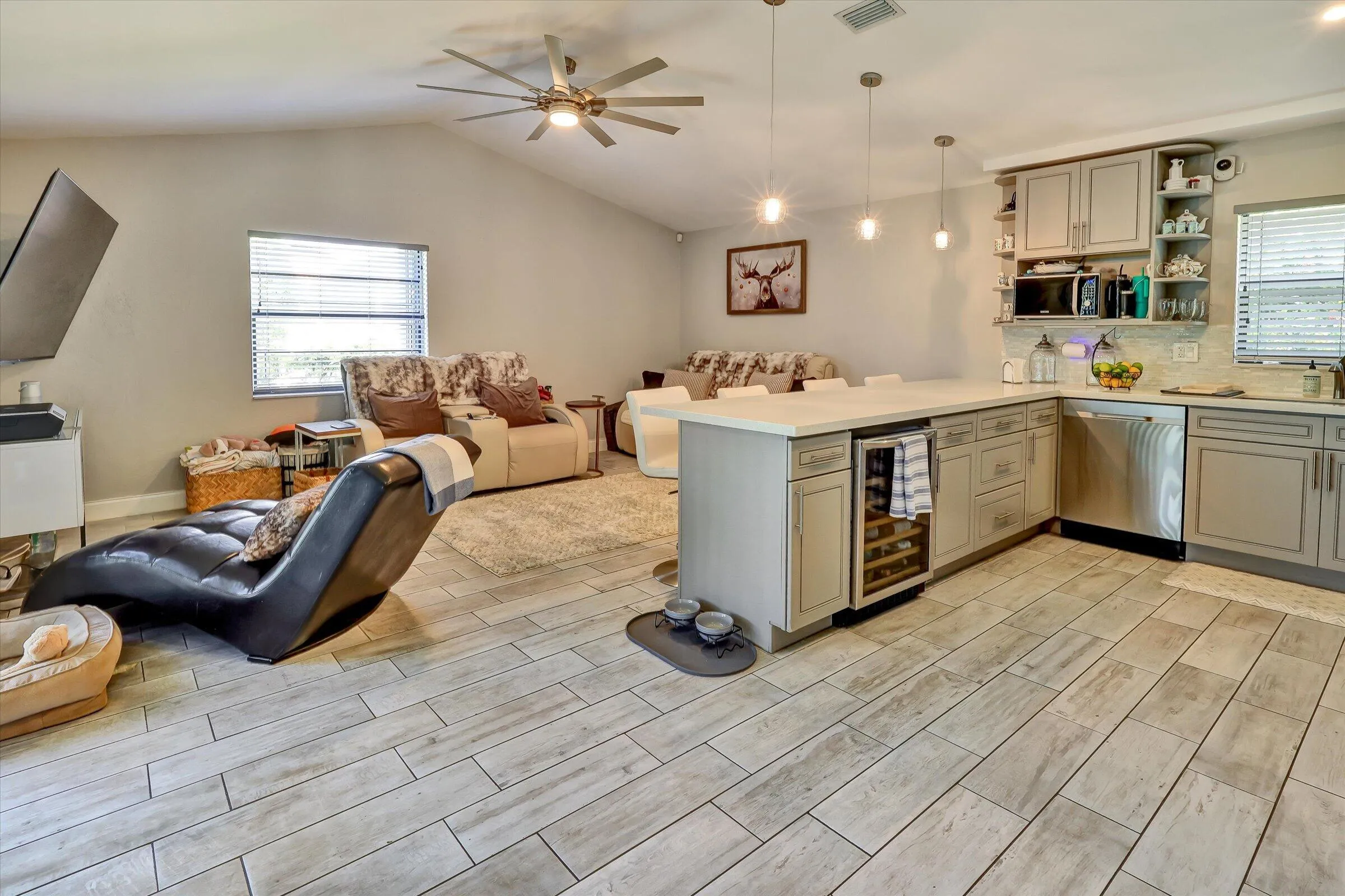 40-7007 NW 40th Pl-40