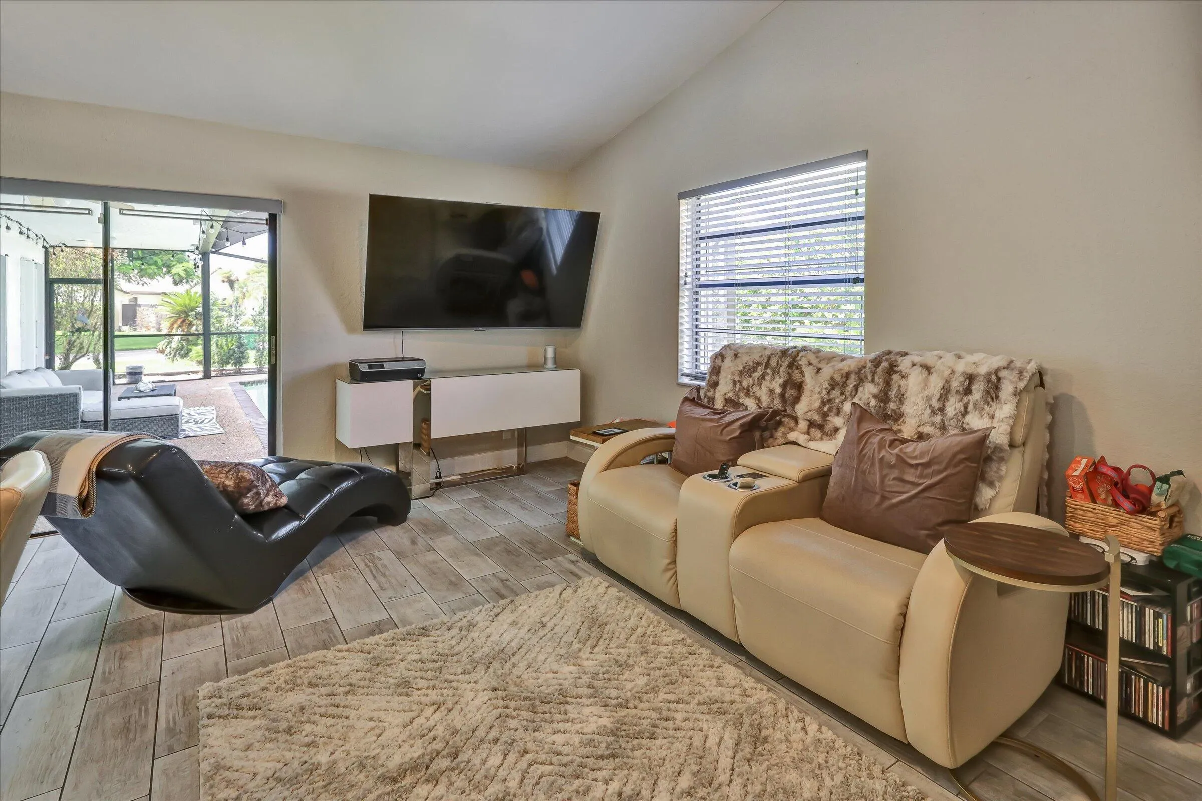 36-7007 NW 40th Pl-36