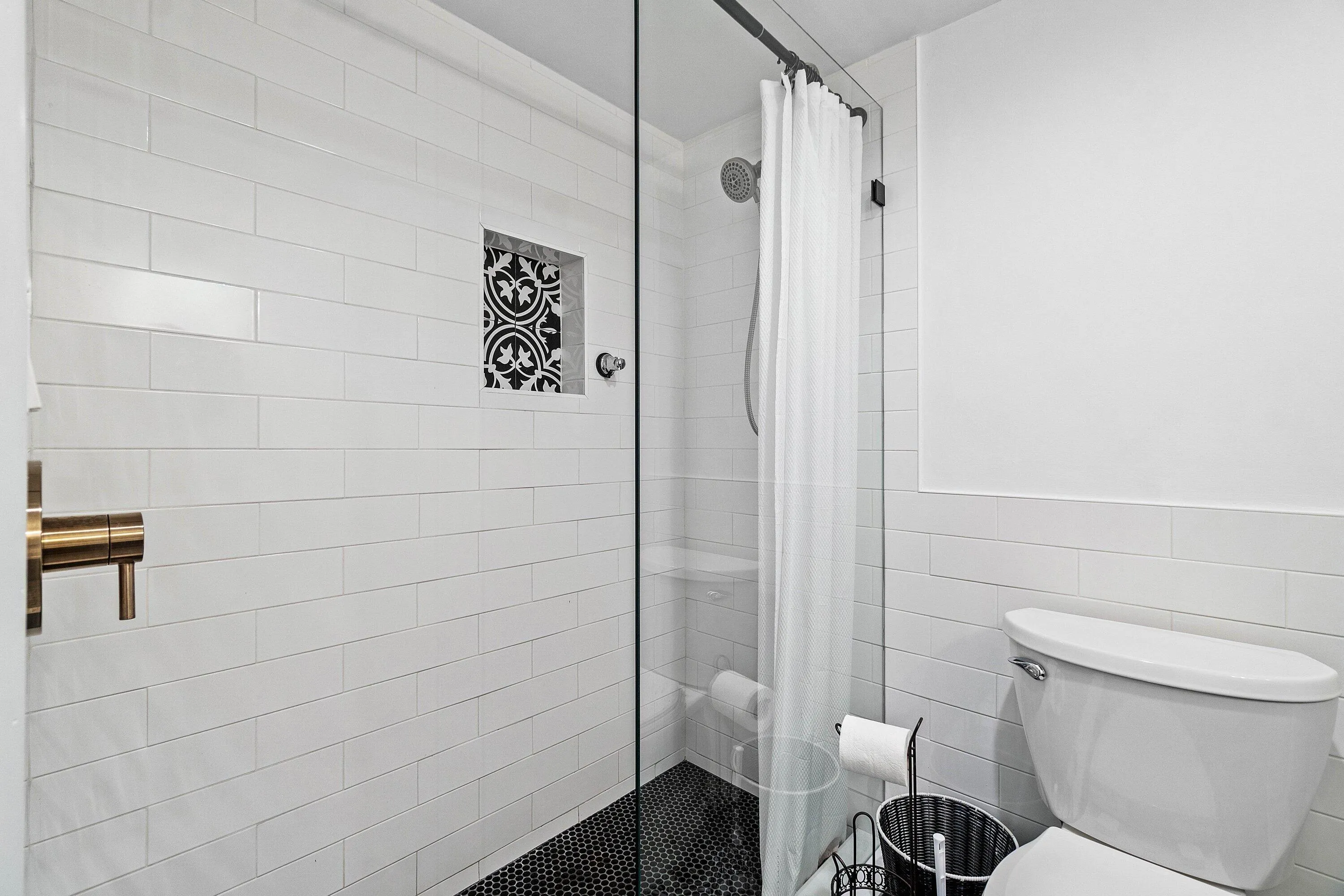 Primary Full Bathroom