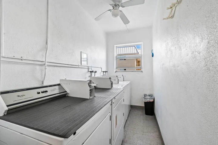 Common Laundry