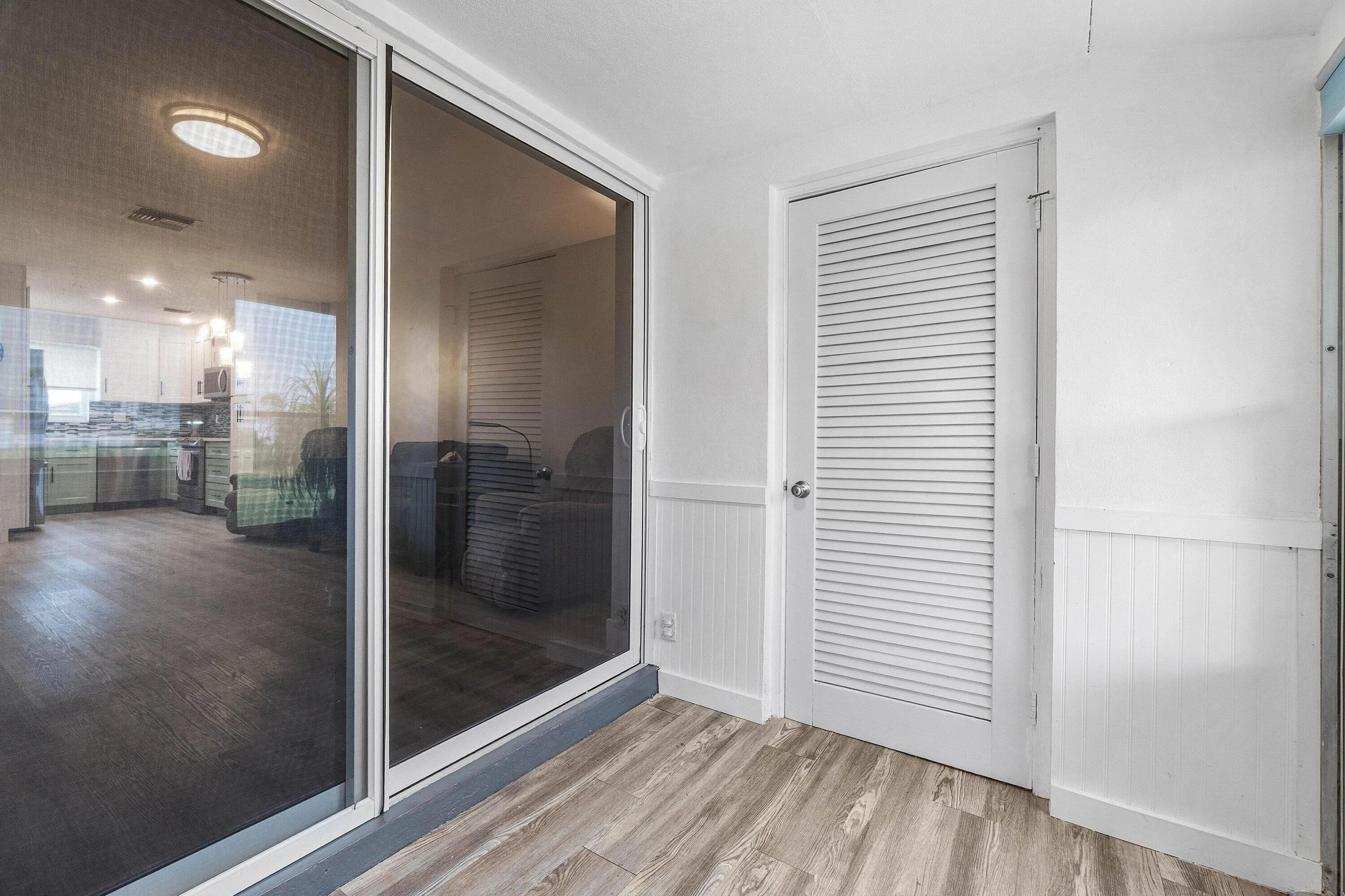 023-2883CrosleyDriveWest-F-WestPalmBeach