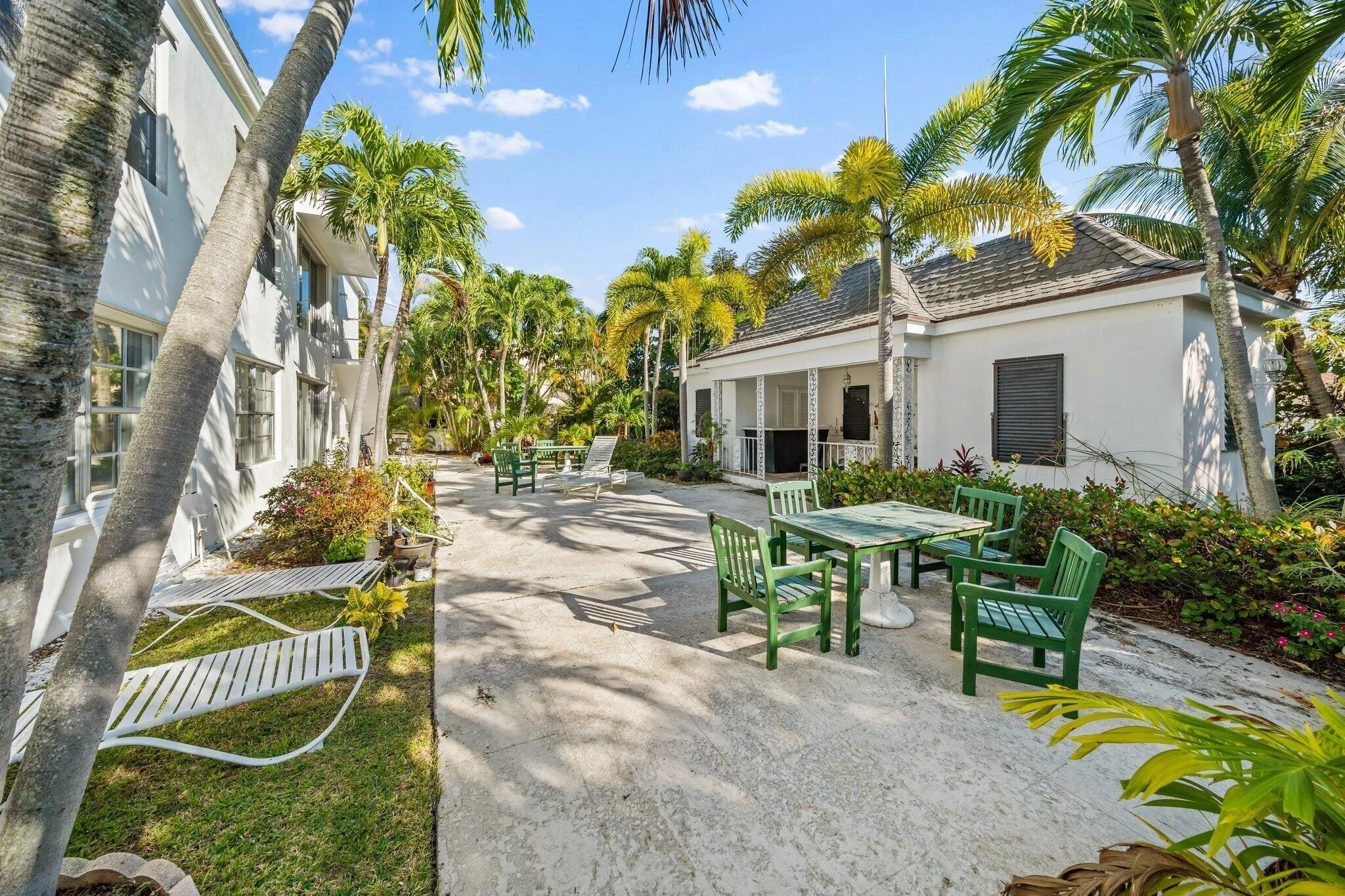 Private Courtyard