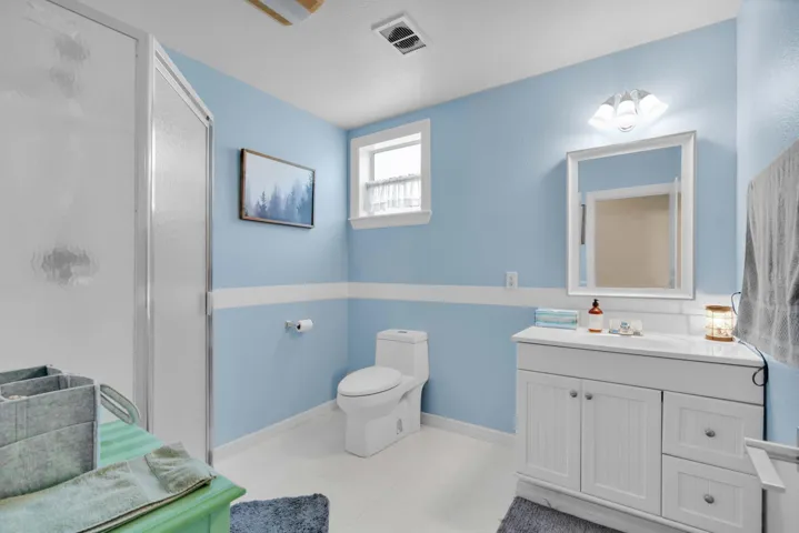 417 Royal Palm Ave-8