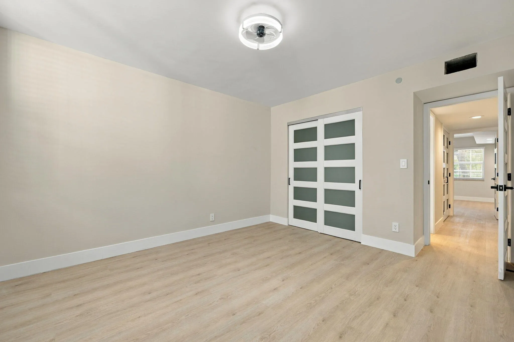 24-web-or-mls-806-cypress-grove-ln-303