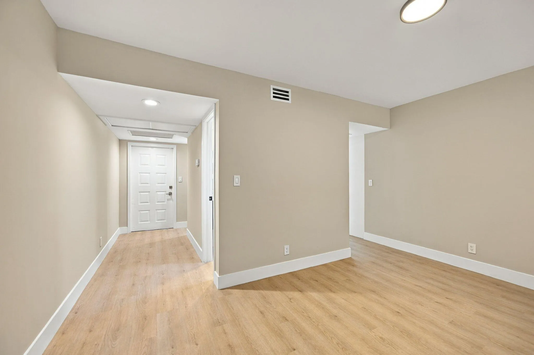 3-web-or-mls-806-cypress-grove-ln-303