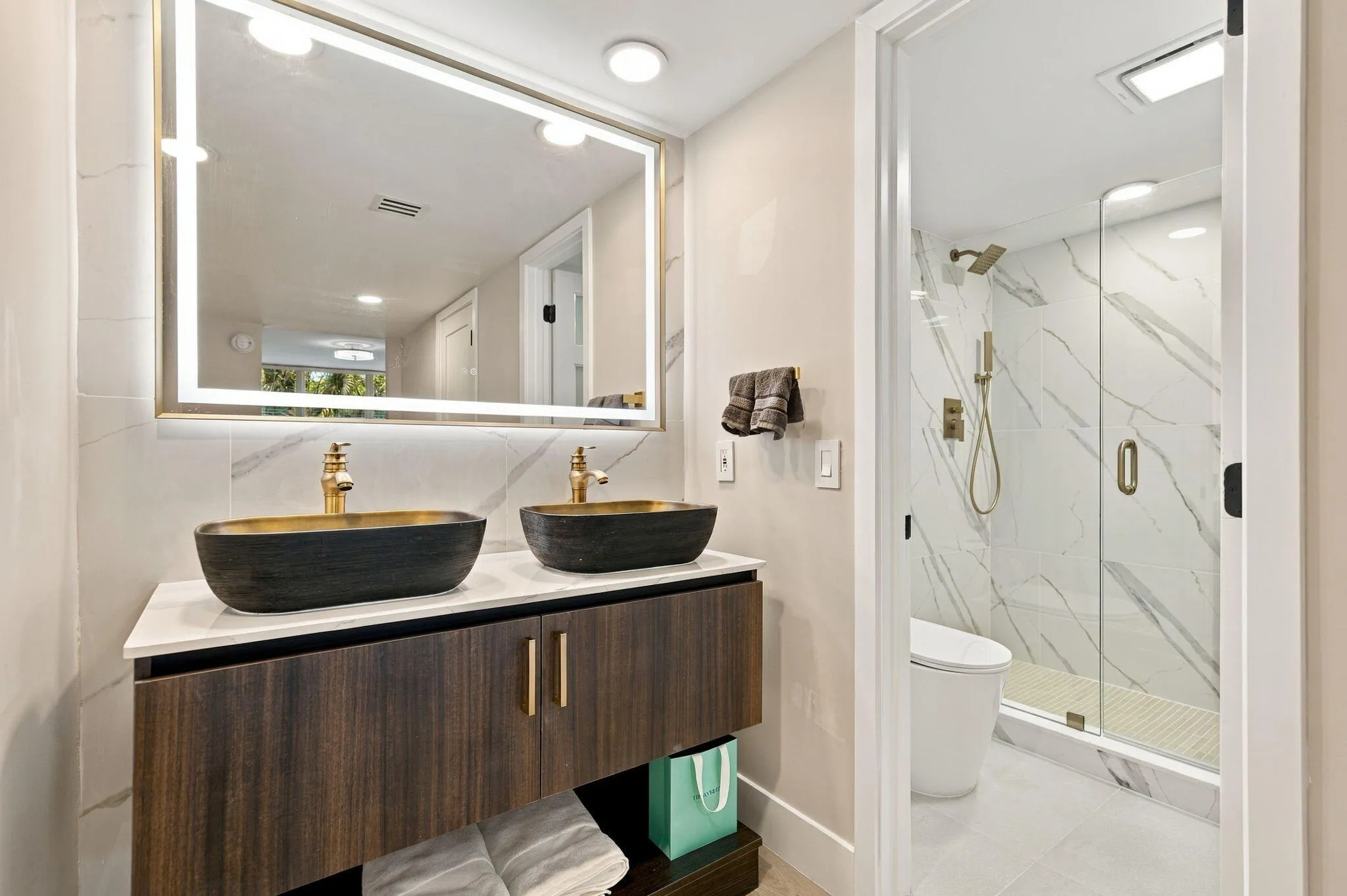 18-web-or-mls-806-cypress-grove-ln-303