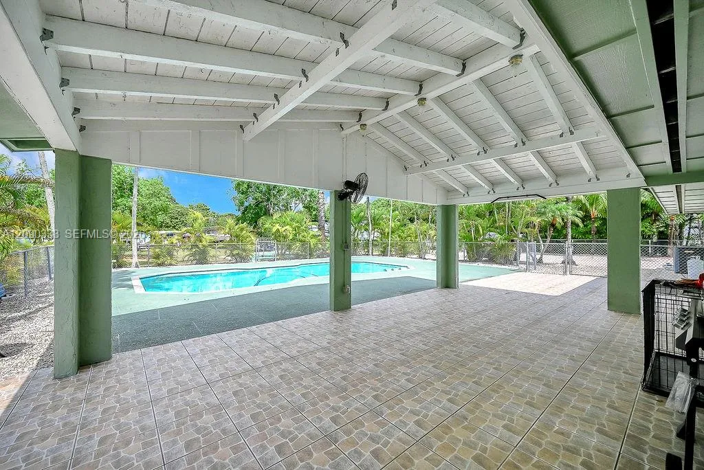 Property photo 52