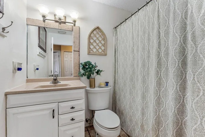 Upstairs Bathroom