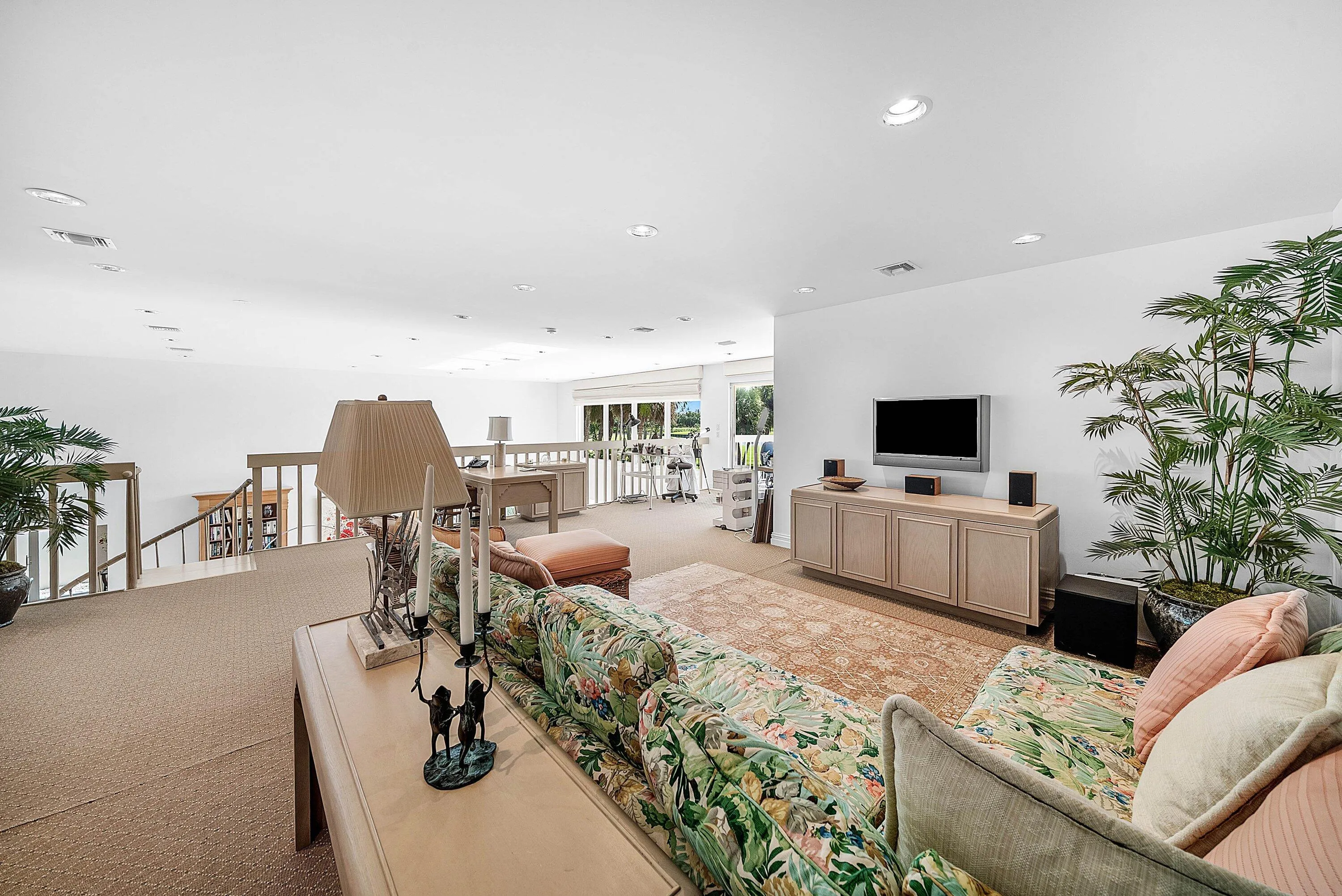 Property photo 43