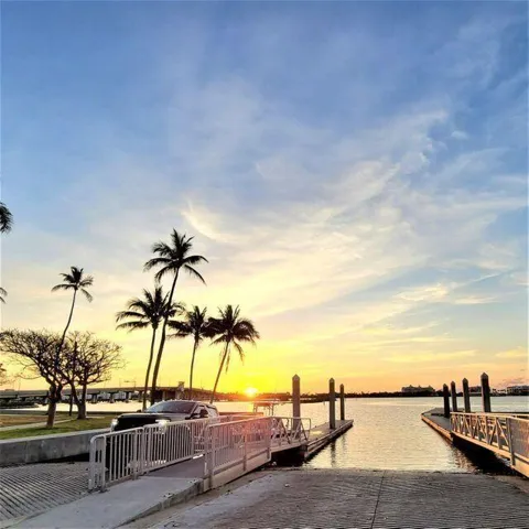 Lake Worth Beach boat dock