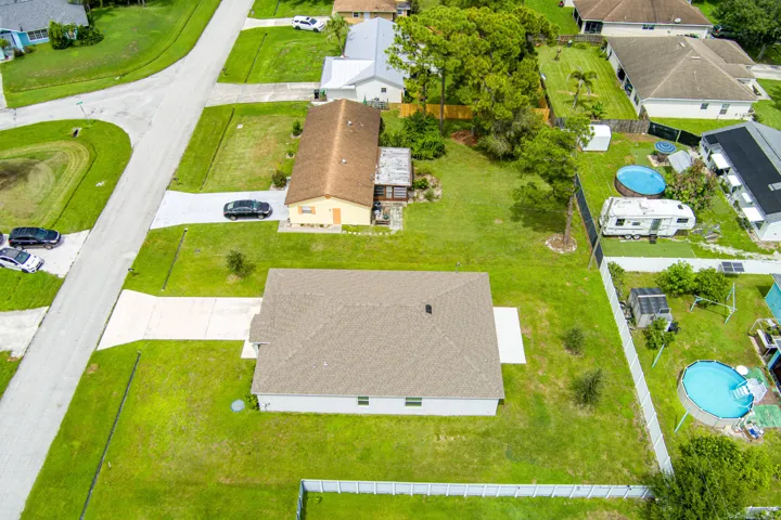 MAX_0065