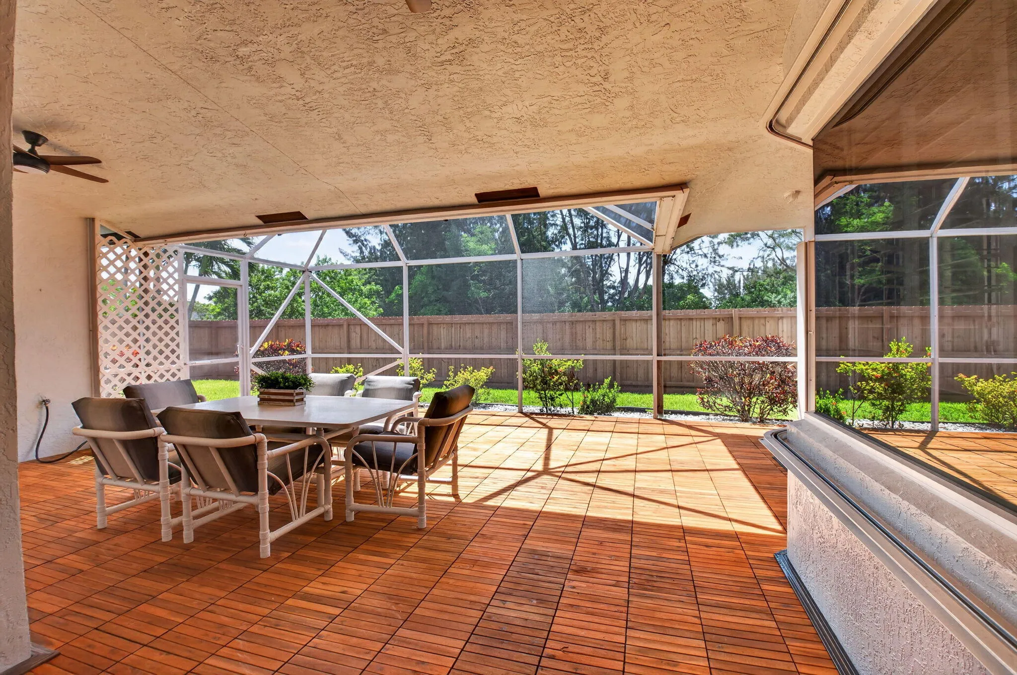 Screened in Patio