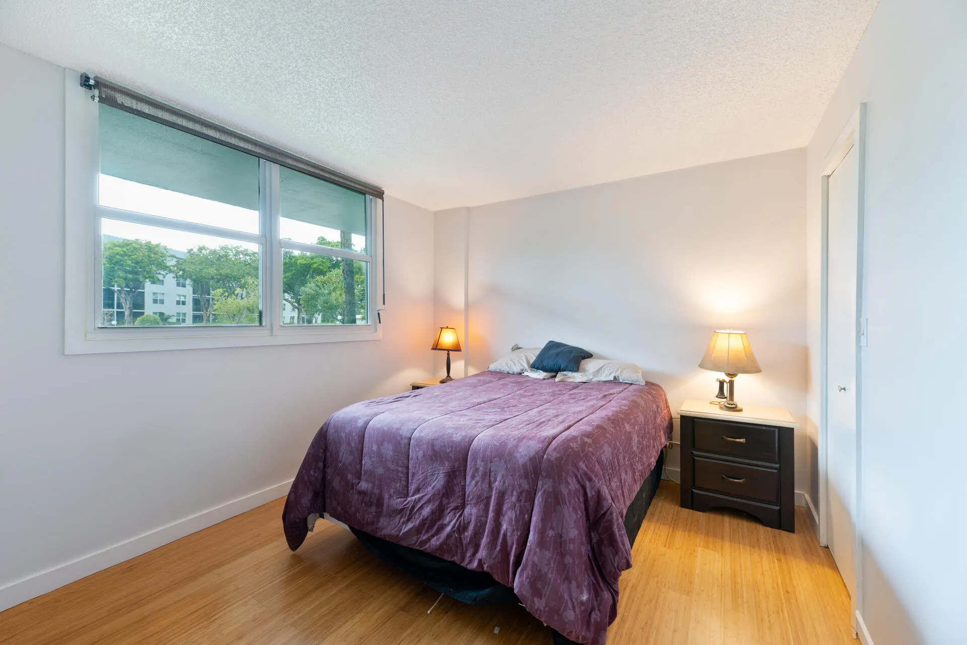 20260911 - 101 Royal Park Dr 1C - MR-20