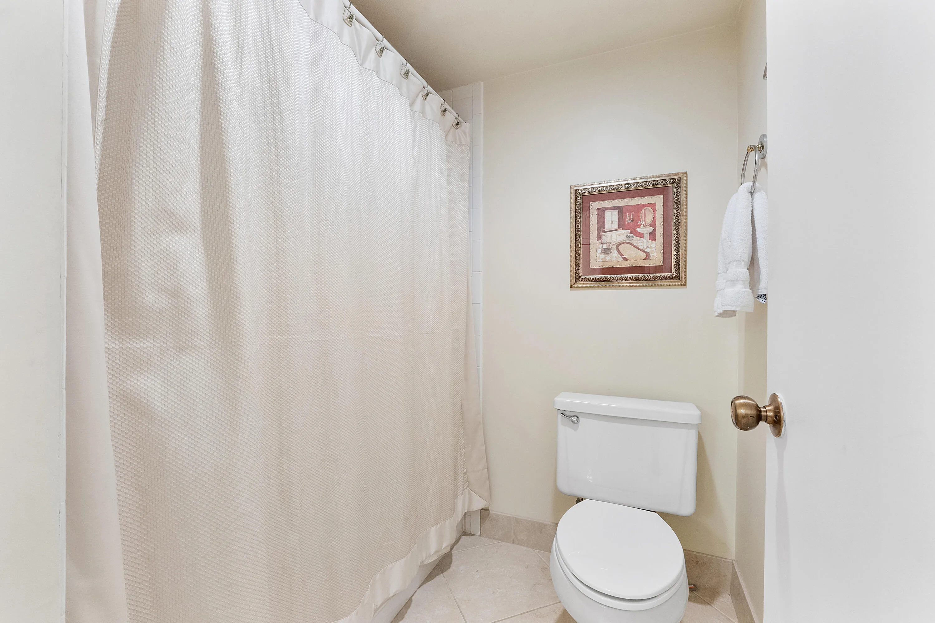 9283 Vista Del Lago_011