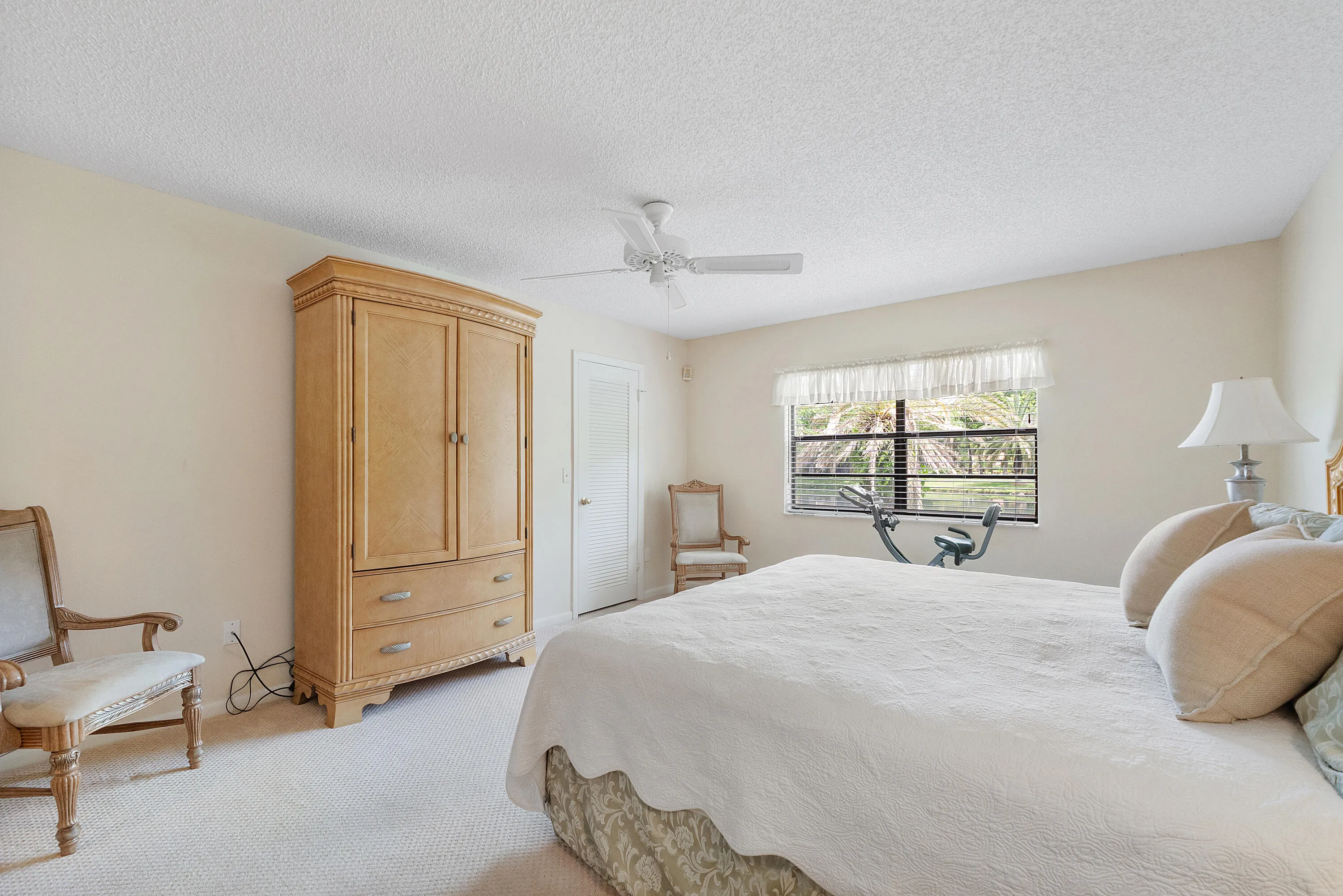9283 Vista Del Lago_008