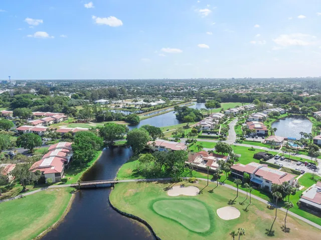 8210 Casa Del Lago unit E_009