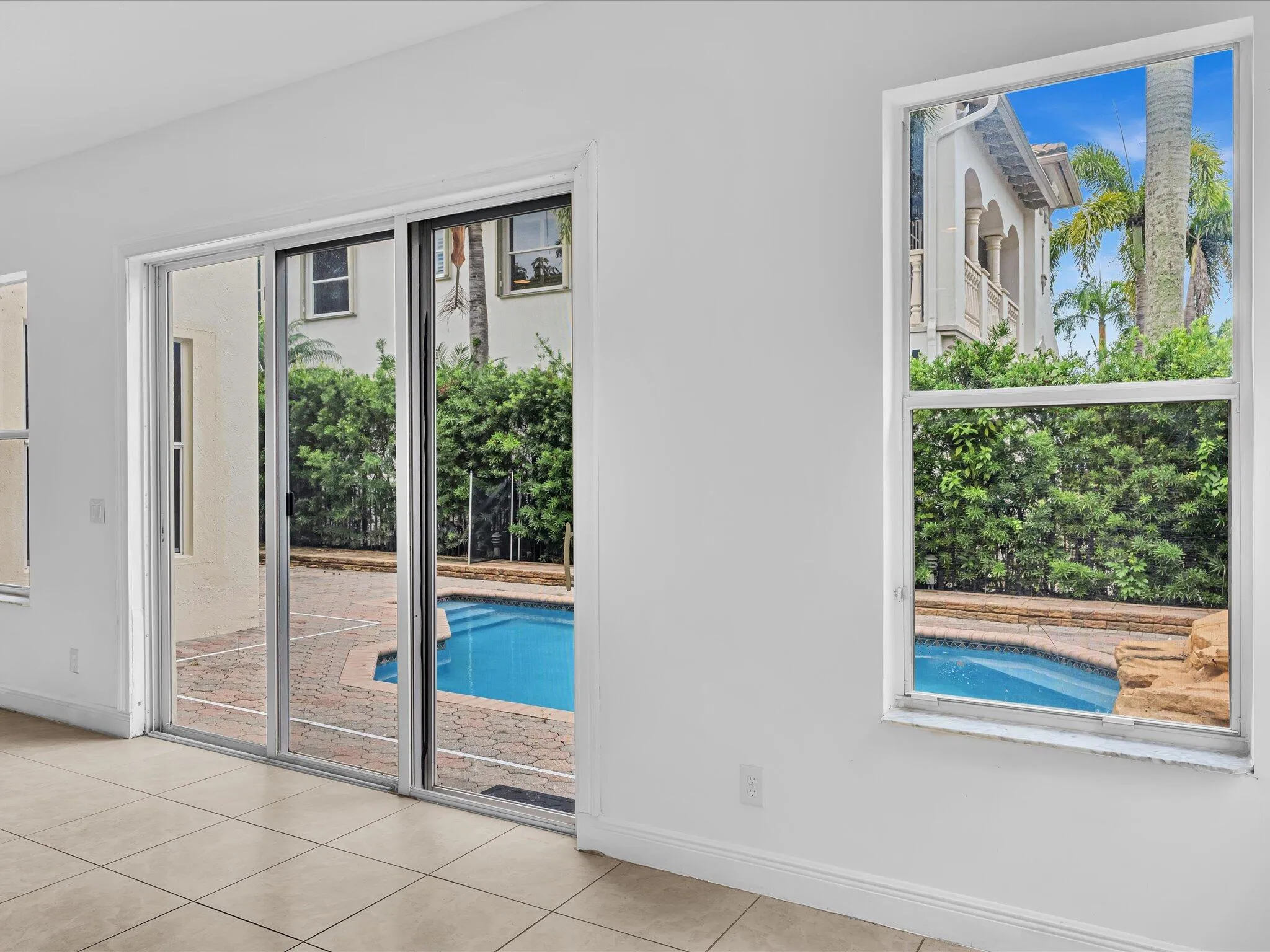 Property photo 44