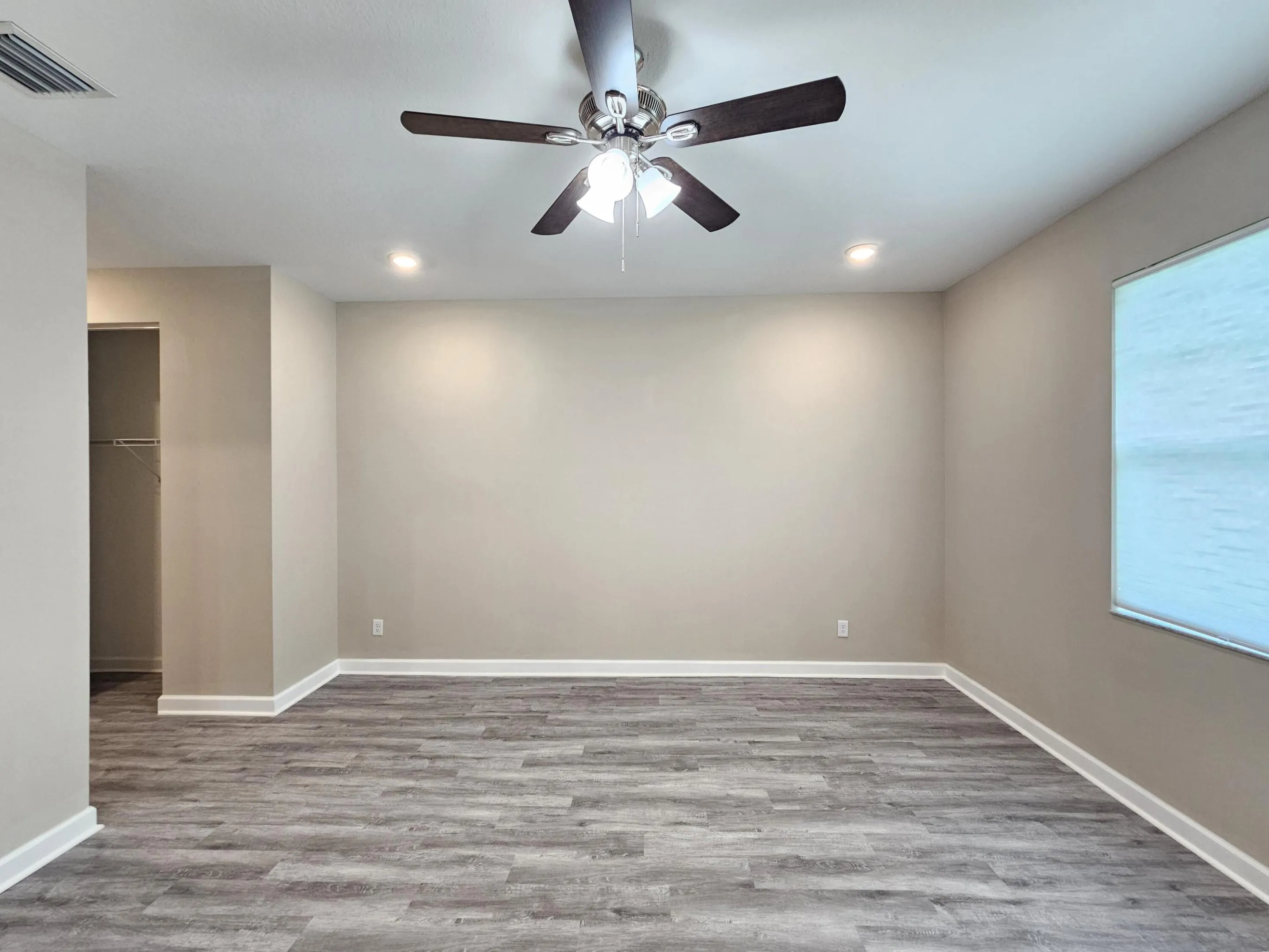 Bedroom 1 (3)