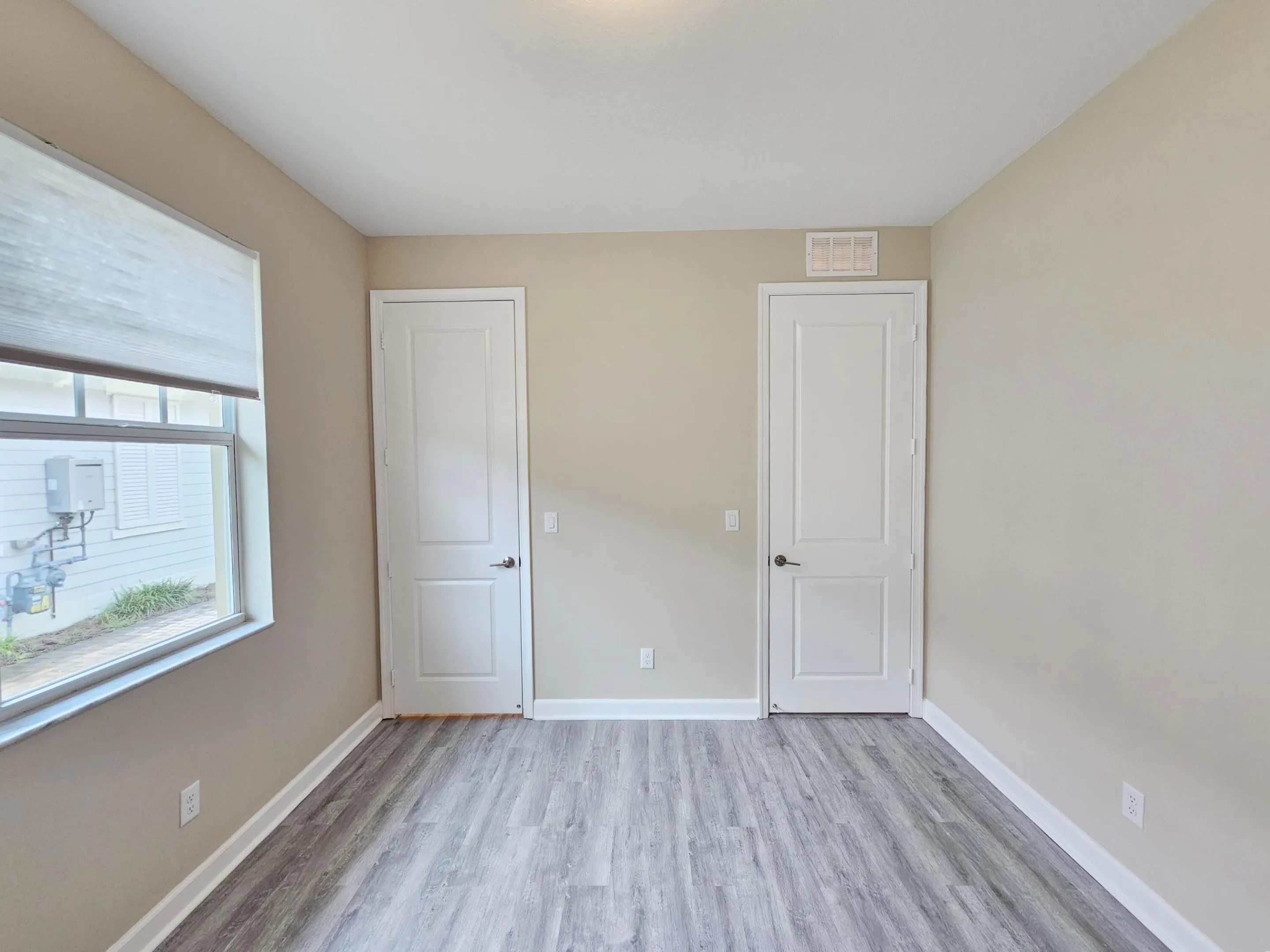 Bedroom 2 (3)
